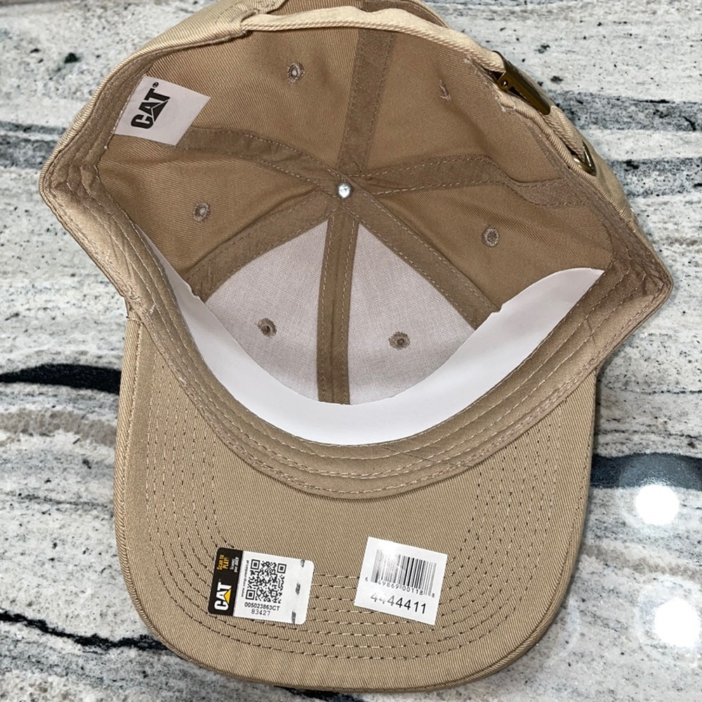 NWT Caterpillar Hat ๐งข - Picture 6 of 9